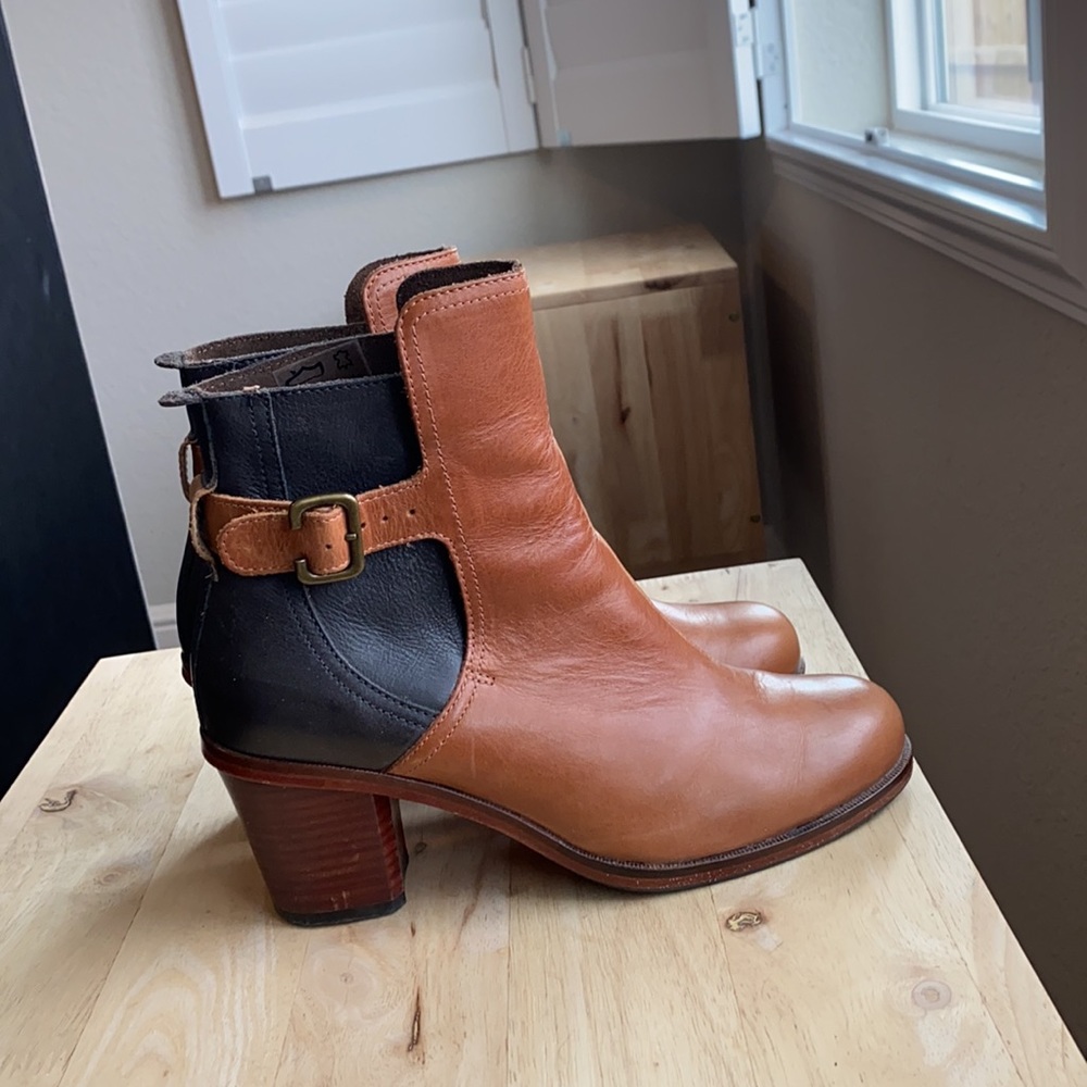 Anthropologie J Shoes Hardwick Booties black brown - Picture 6 of 8